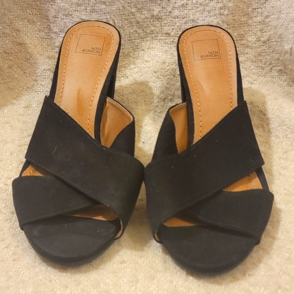 Black Velvet Crosshatch Slip-ons, Size 7